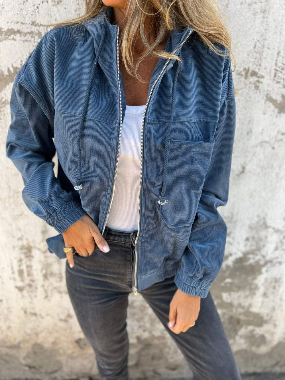 Jacke Damen mit Kapuze vielseitig tragbar