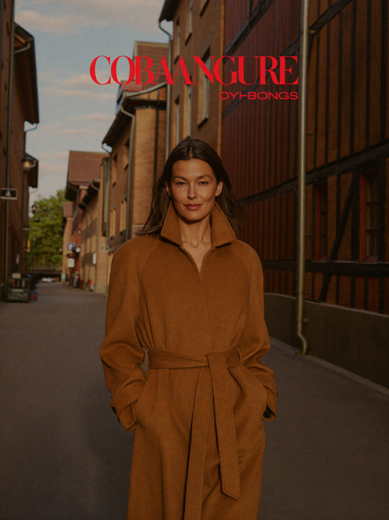 Lookbook Herbst - Cognac Wollmantel Altstadt