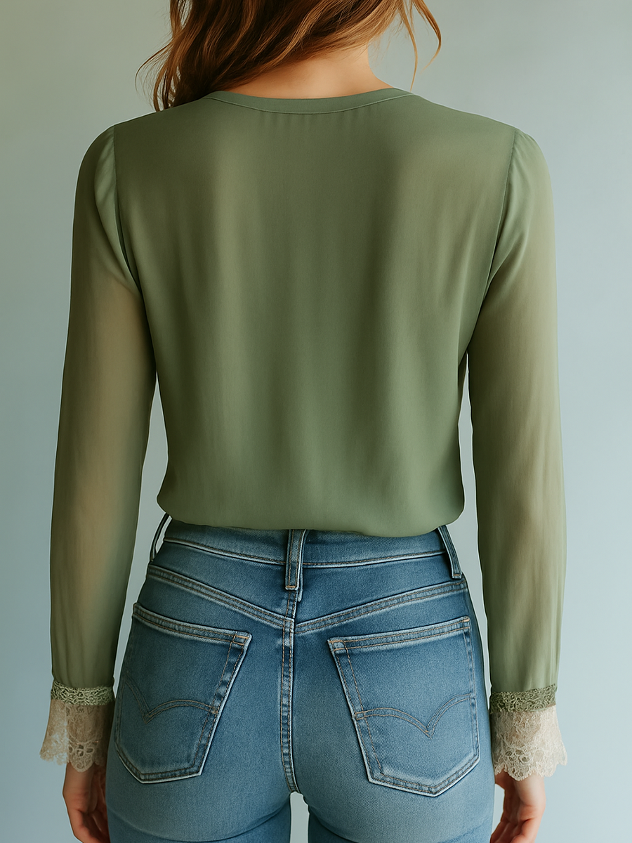 Damenbluse mit Blumenmuster und Spitzenverzierung, langärmelig