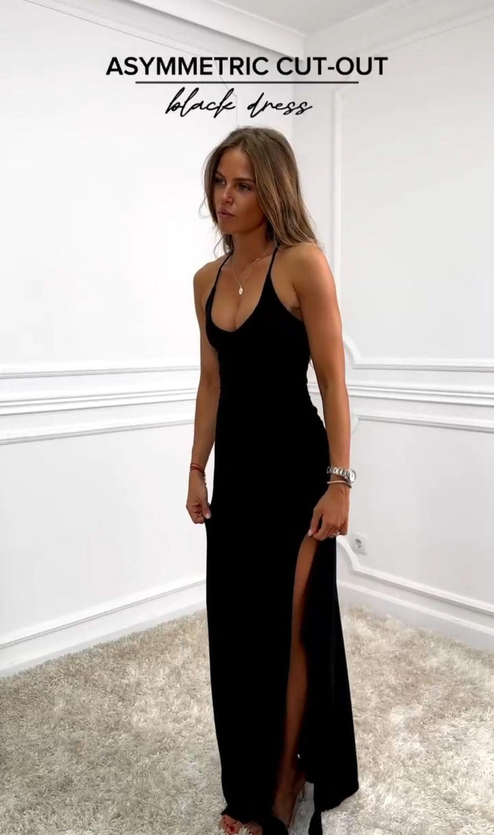Risa - Figurbetontes Maxikleid mit Schlitz
