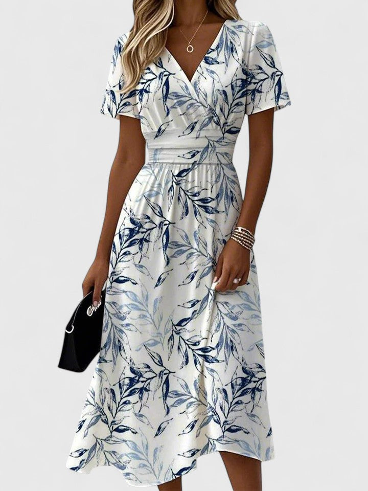 Emilia | Exquisites Damenkleid Outfit