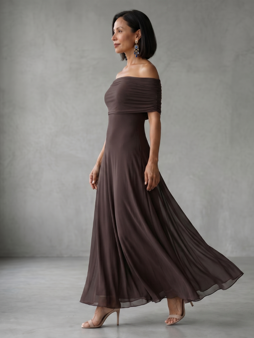 Juni | Off-Shoulder Drapiertes Midi-Kleid
