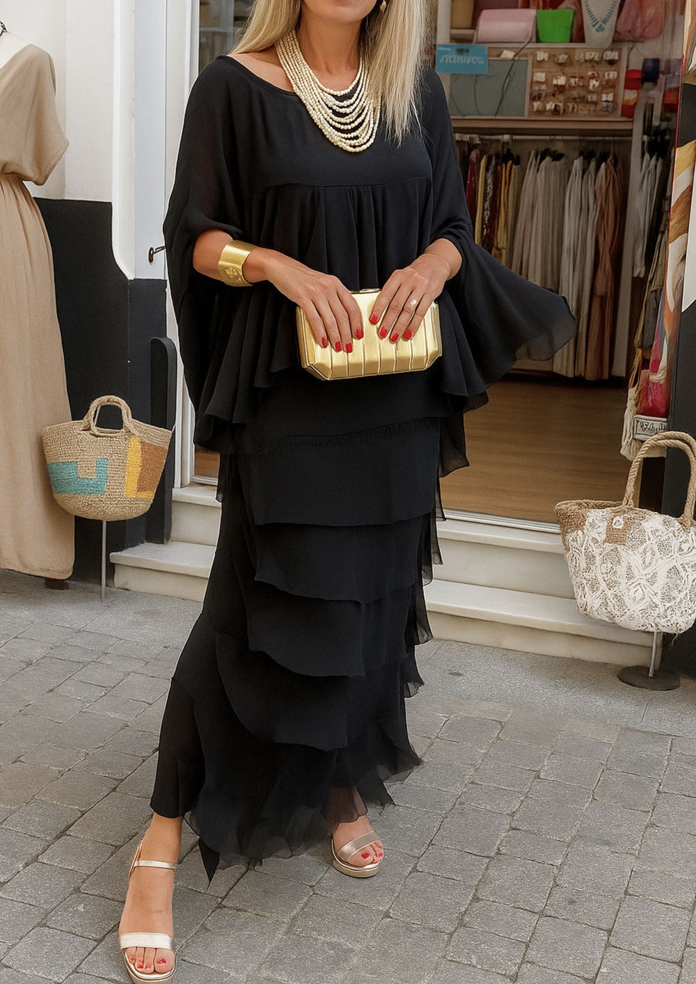Amara Asymmetrisches Maxi-Kleid mit Lagen und Volants | Schwarz