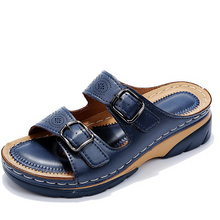 Marineblau