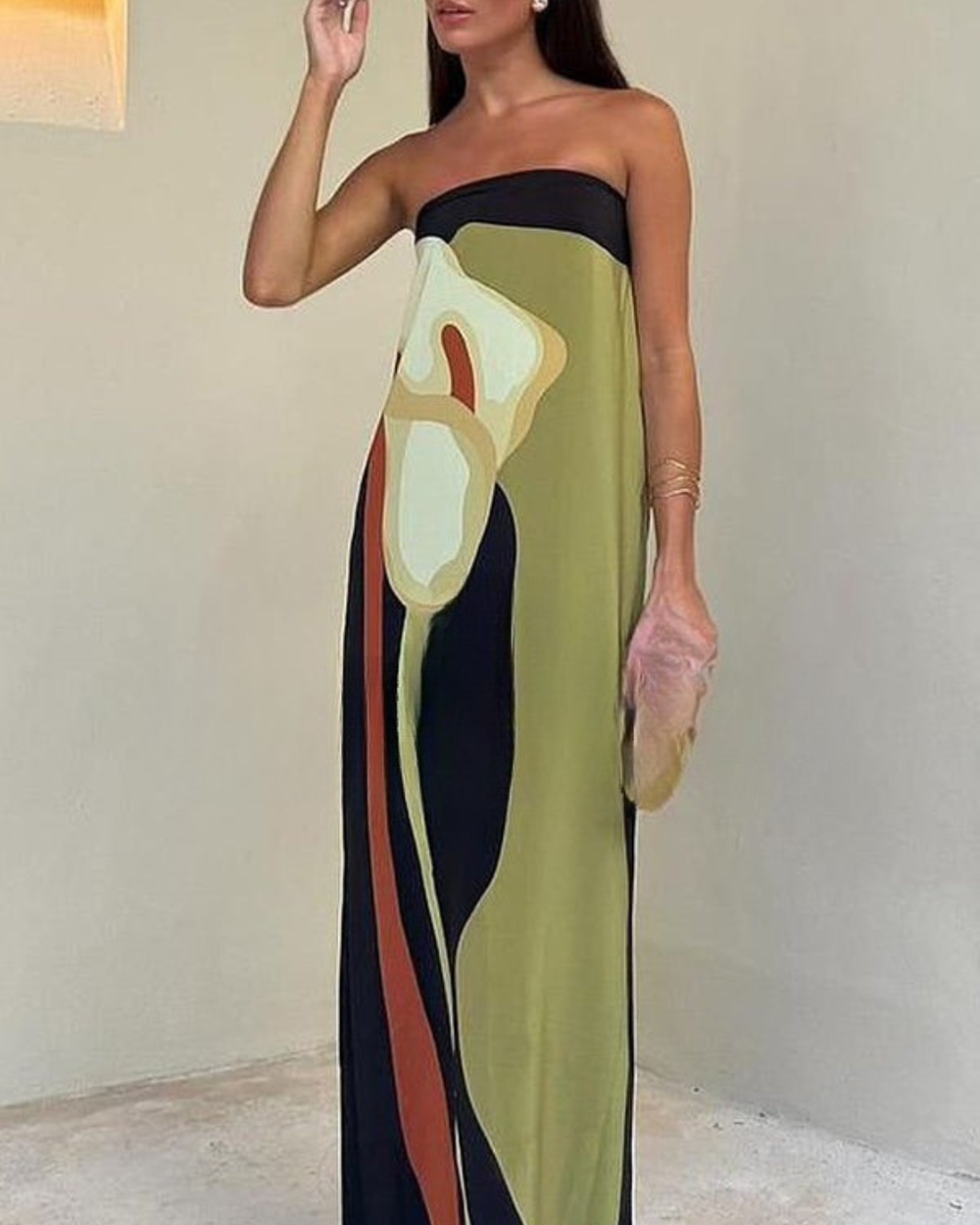Maxikleid für Damen mit schulterfreiem Ausschnitt und Blumenmuster
