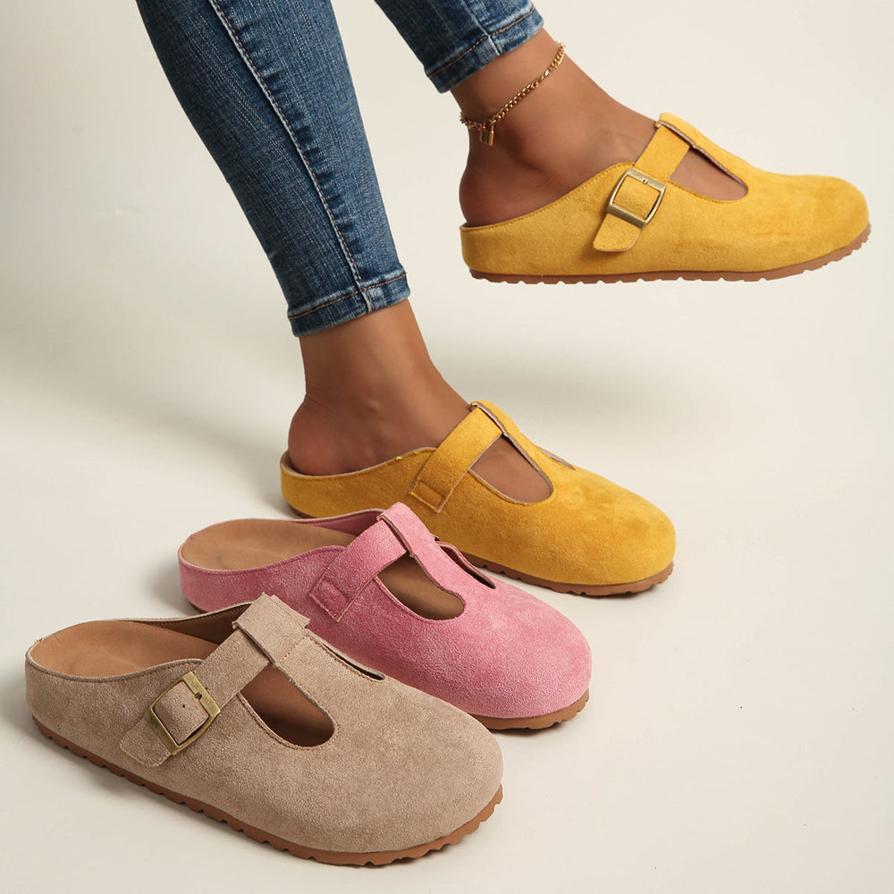 Korae - T-Riemchen-Clogs mit Schnalle