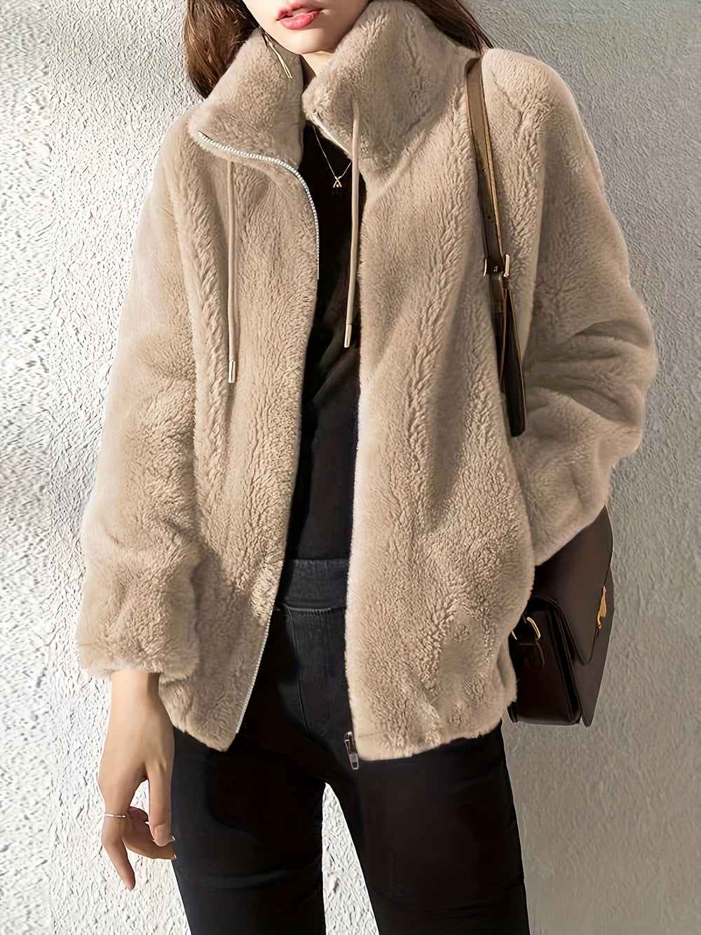 Luisa | This Stylische Damen-Winterjacke modern geschnitten