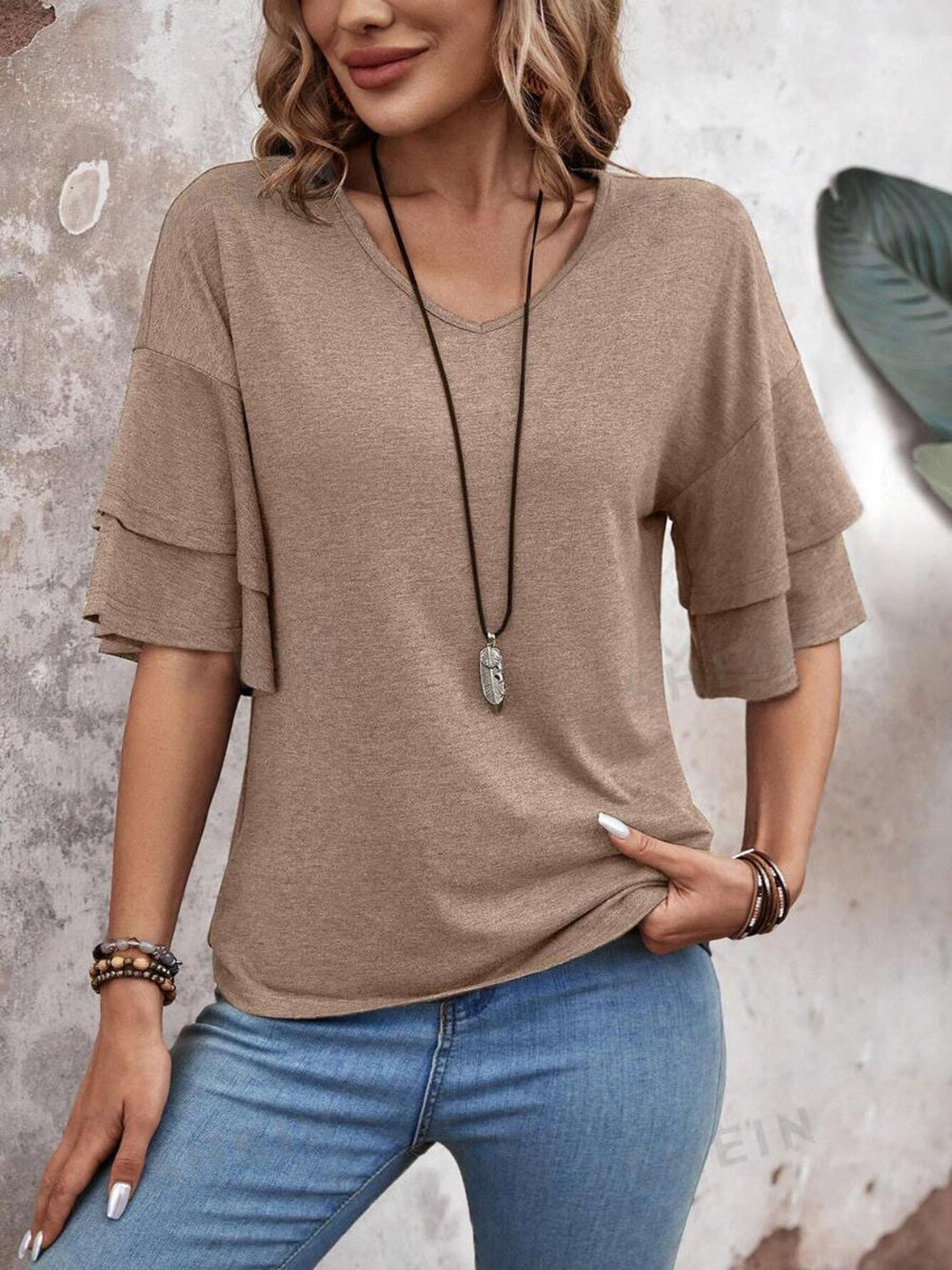 Ella | Halbarm-Bluse mit V-Ausschnitt