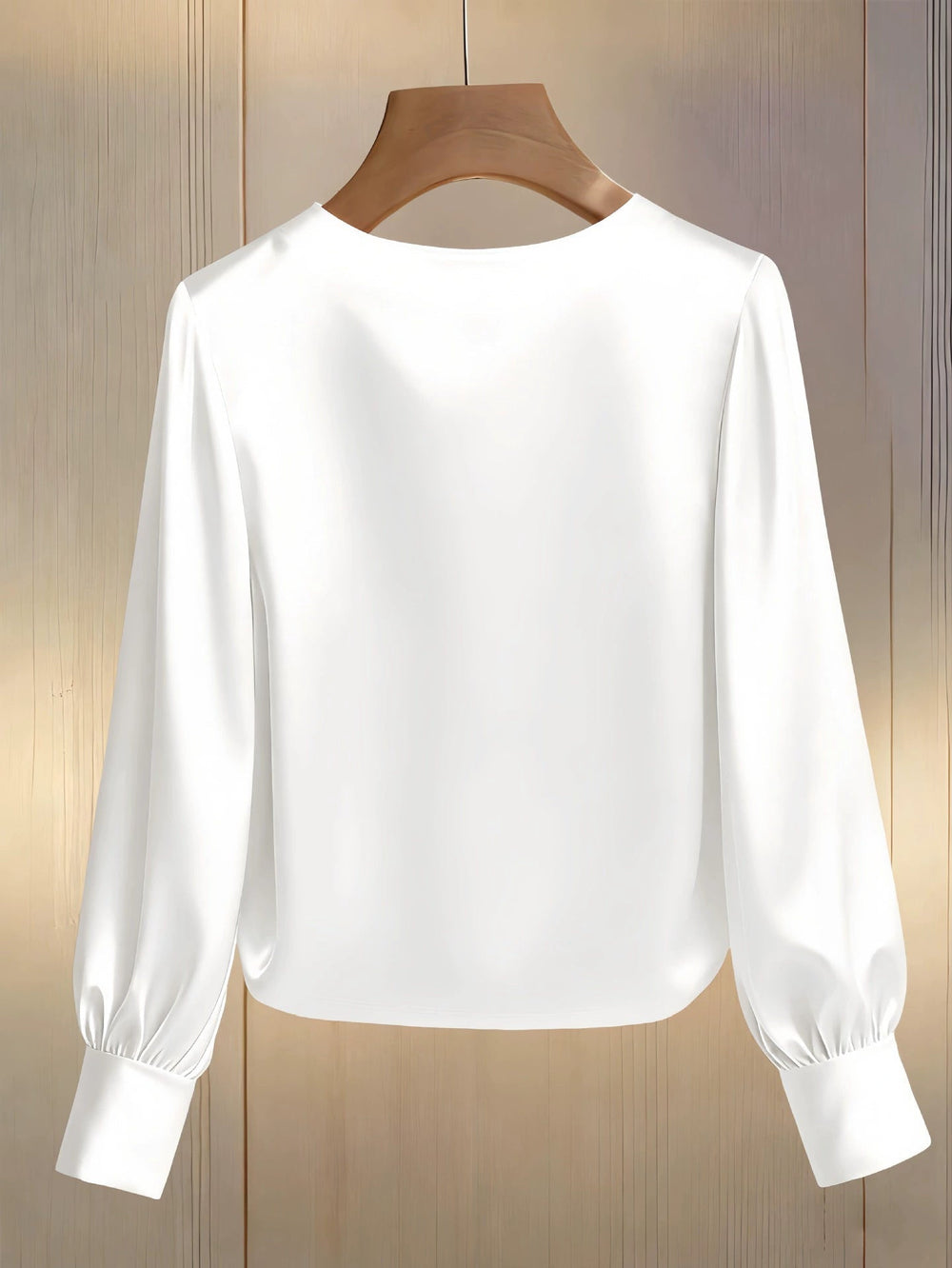 Avara - Elegante perlenbesetzte Bluse