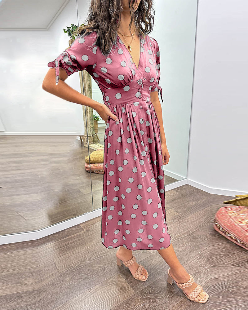 Daniela | Feminines Kleid mit Punktmuster