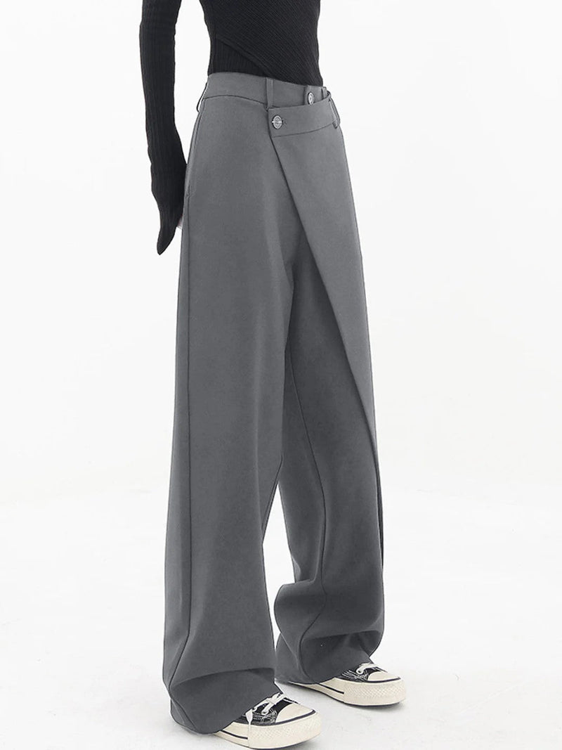 Nela – Hoch Taillierte Hose Mit Asymmetrischem Schnitt
