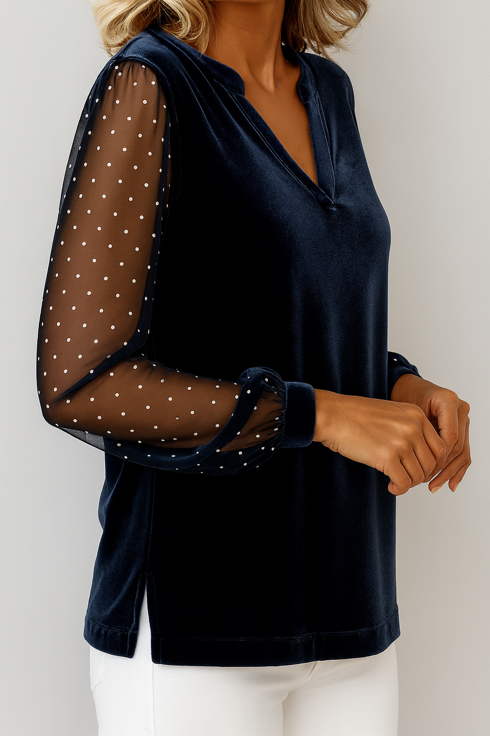 Bluse Damen | Punktärmel & Eleganter Ausschnitt