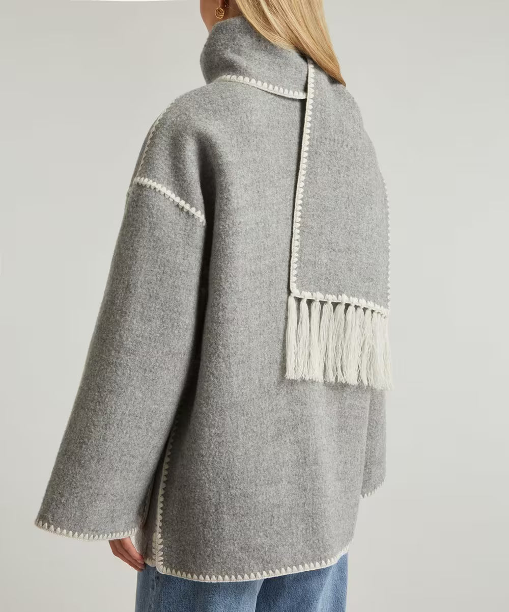 Kurze Wickeljacke mit Schalkragen