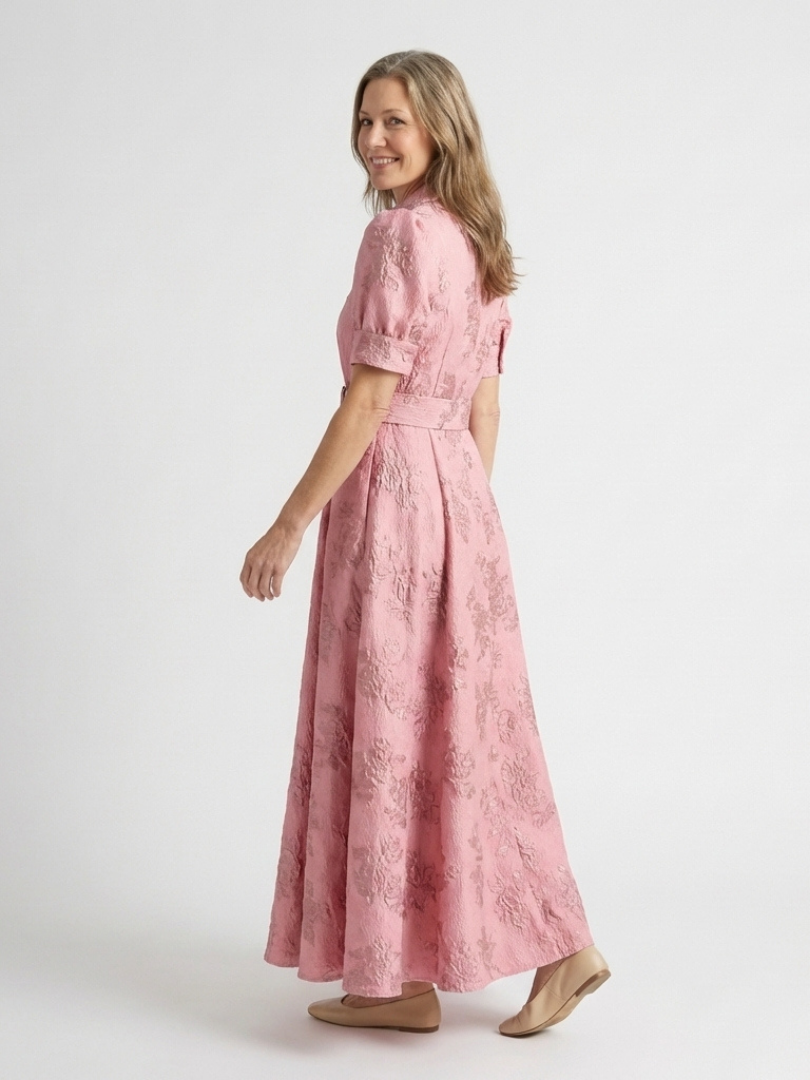 Xanthea | Kurzärmeliges, tailliertes, blumenstrukturiertes Maxikleid