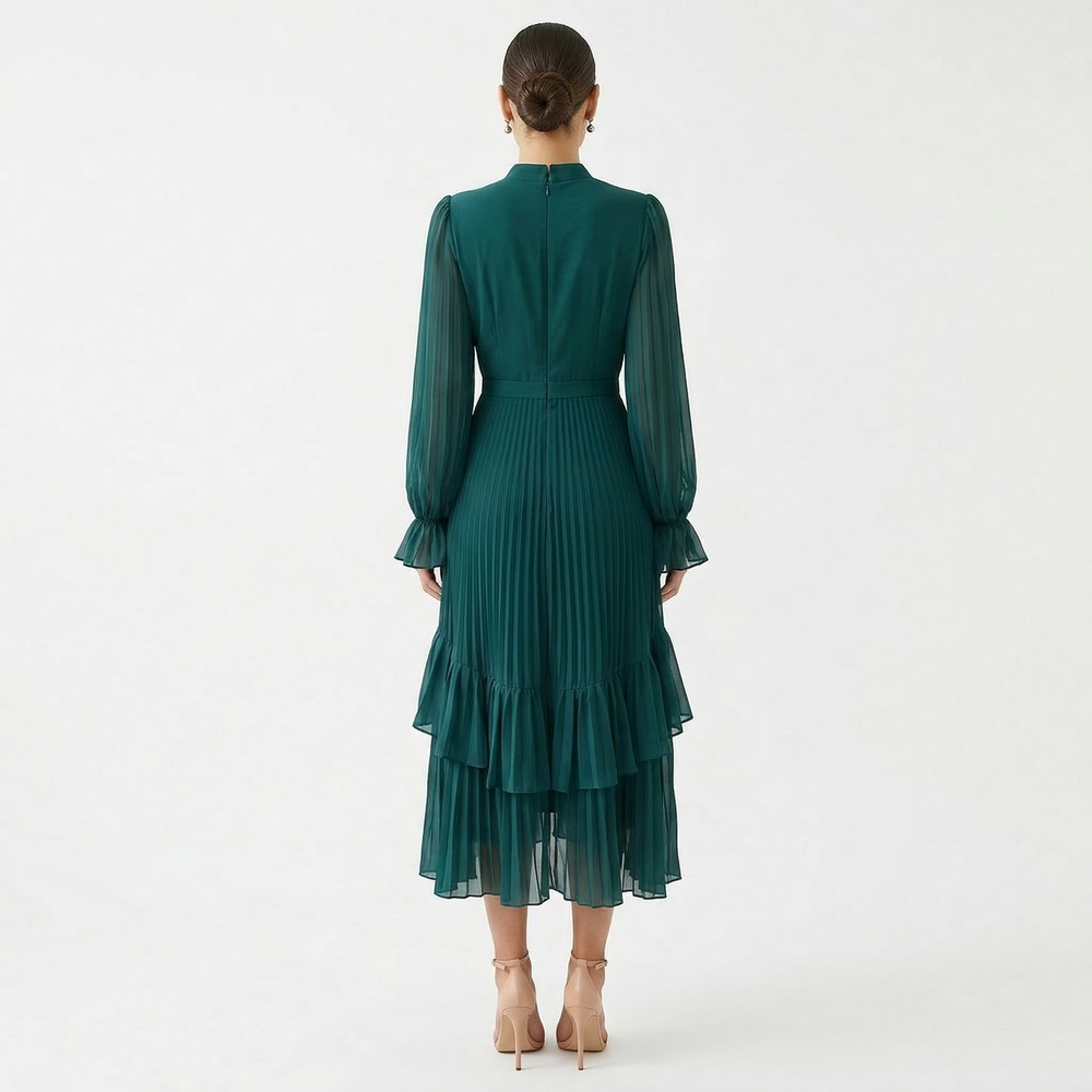 Kiana - Skulpturales Plissee-Abendkleid