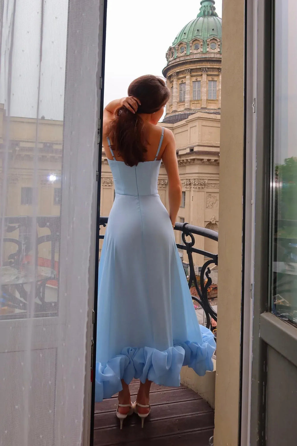 Heather ärmelloses ausgestelltes Midi-Ballkleid