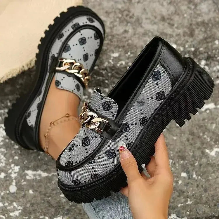 Mokassins Damen | Plateau & Goldkette Statement