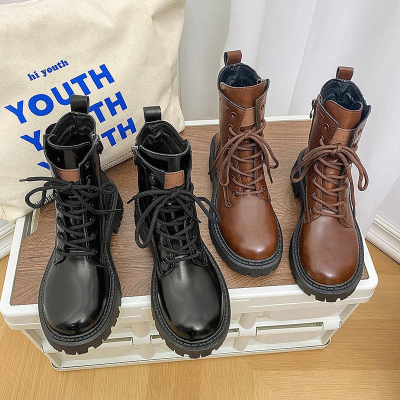 Damen nan knöchelhohe Combat-Boots in Lackoptik mit robuster Profilsohle und seitlichem Reißverschluss Drune