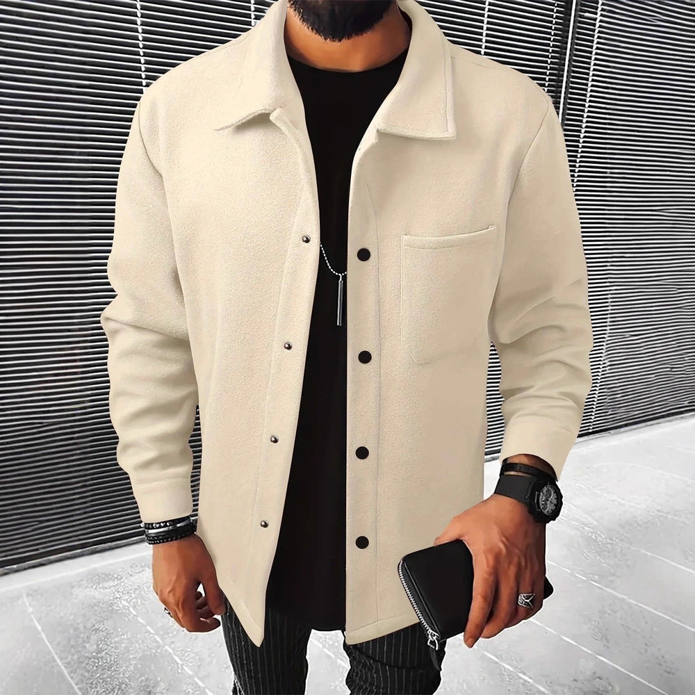 Herren nan minimalistische Hemdjacke aus softem Fleece mit verdeckter Druckknopfleiste und aufgesetzter Brusttasche Drune
