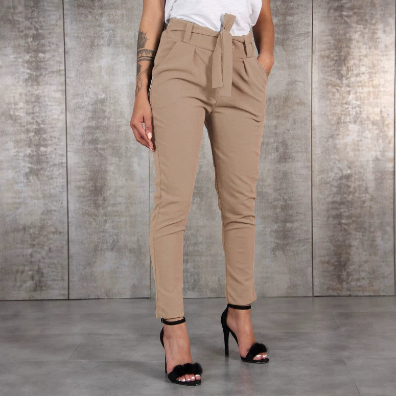 Damen nan taillierte Paperbag-Hose mit Bindegürtel und schmalem Bein Drune