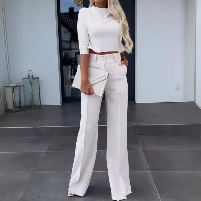 Nina™ Set mit High-Neck-Crop-Top