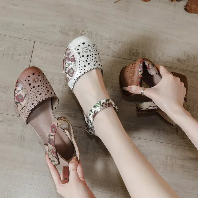 Beatrice™-Schuh mit Blockabsatz und verstellbarem Verschluss