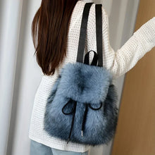 Blau