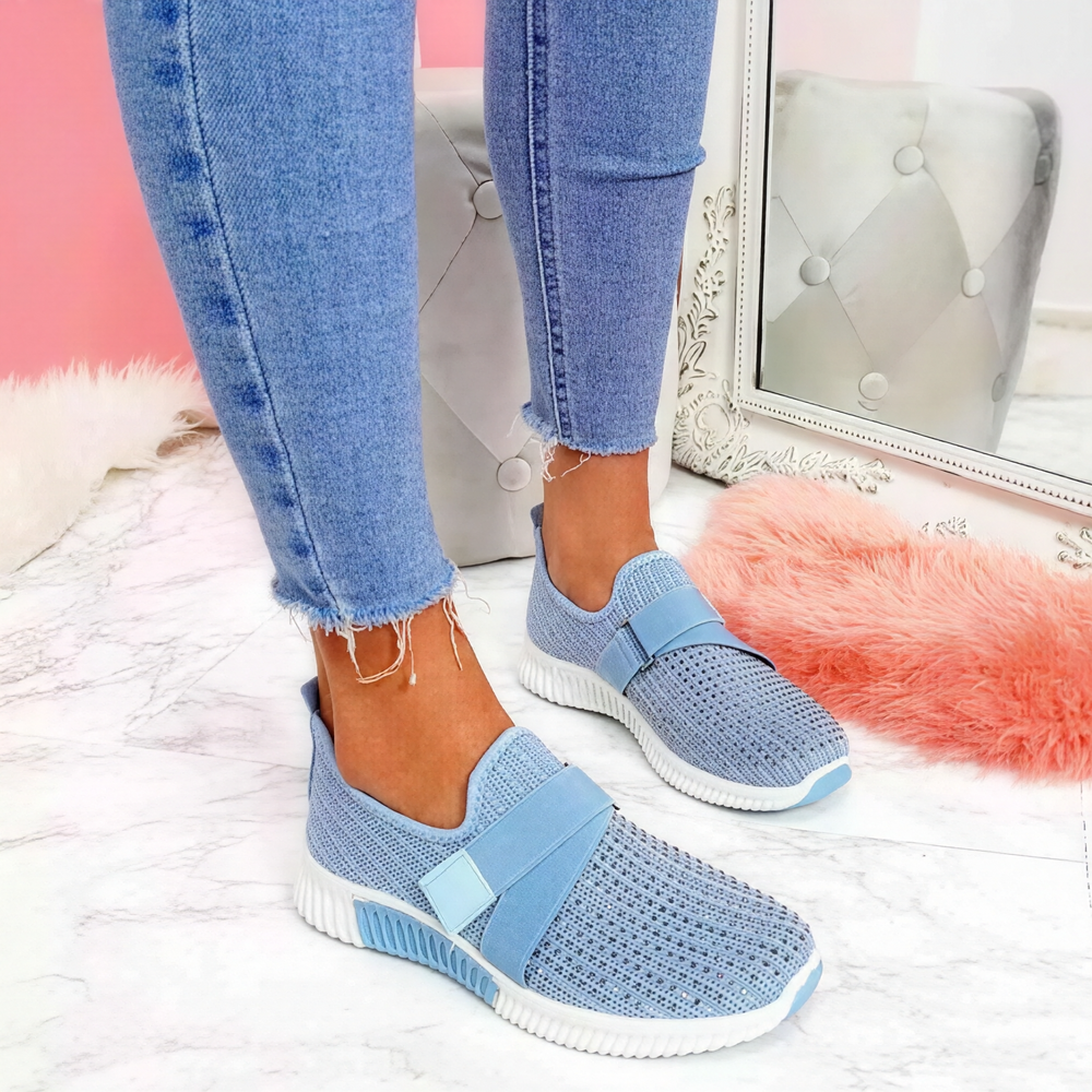 Kinsley - Slip-On Schuhe mit Kristallakzenten