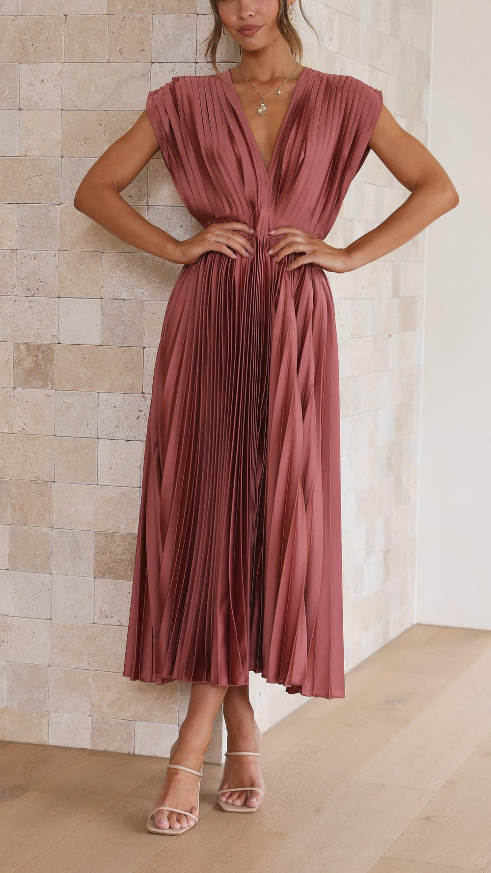 Maria – Elegantes Damen Plisseekleid
