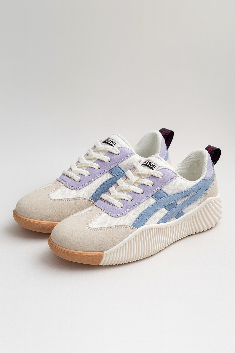 Turnschuhe Damen | Orthopädisches Design & Federleichtes Laufgefühl