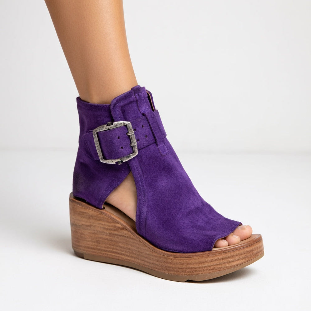 Briseida - Elegante Peep-Toe-Stiefeletten mit Keilabsatz