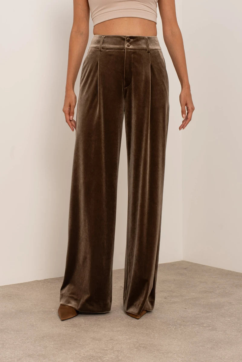 Weite Hose Damen | Samt-Palazzo & Eleganter High-Waist-Schnitt