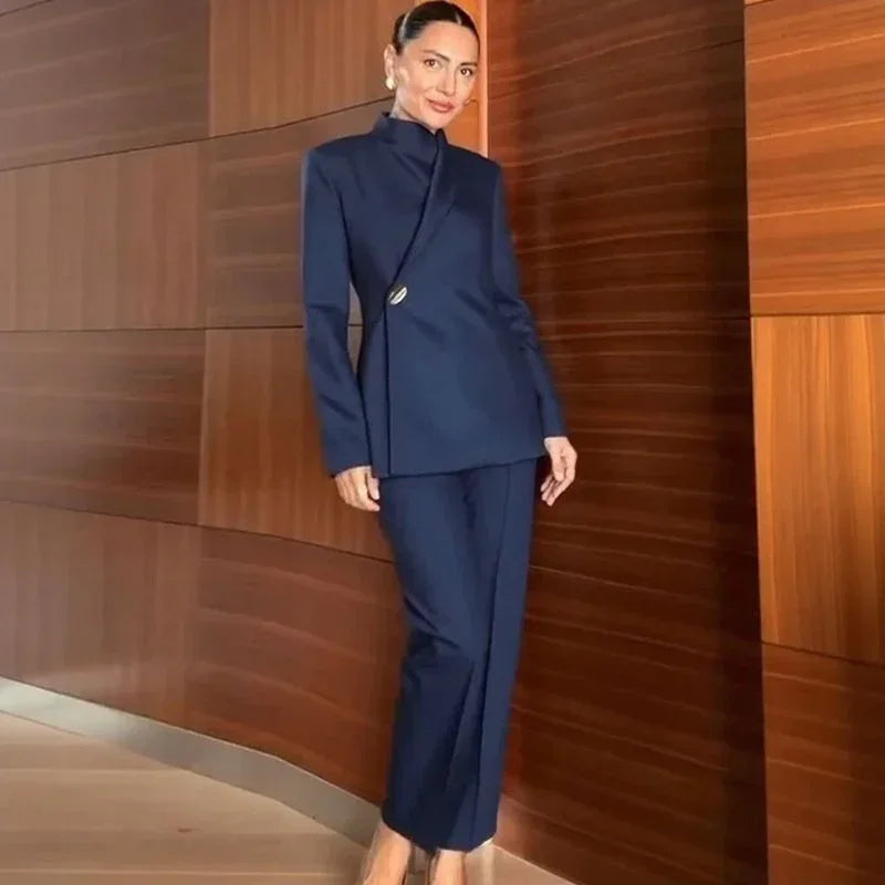 Catherine™ Tailoring-Set mit Blazer und Gerader Hose / Eleganz und Präsenz für Starke Frauen