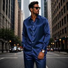 Dunkelblau