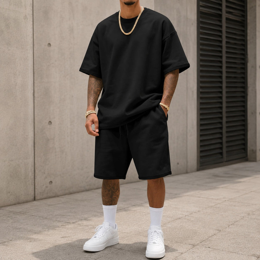 Adrian™ Set mit Cleanem Look und Weiter Passform