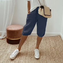 Dunkelblau