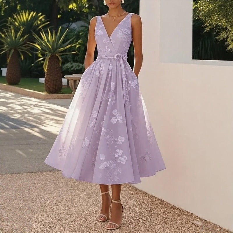 Kleid Lavienne™ mit floralem Muster und betonter Taille mit Bindegürtel