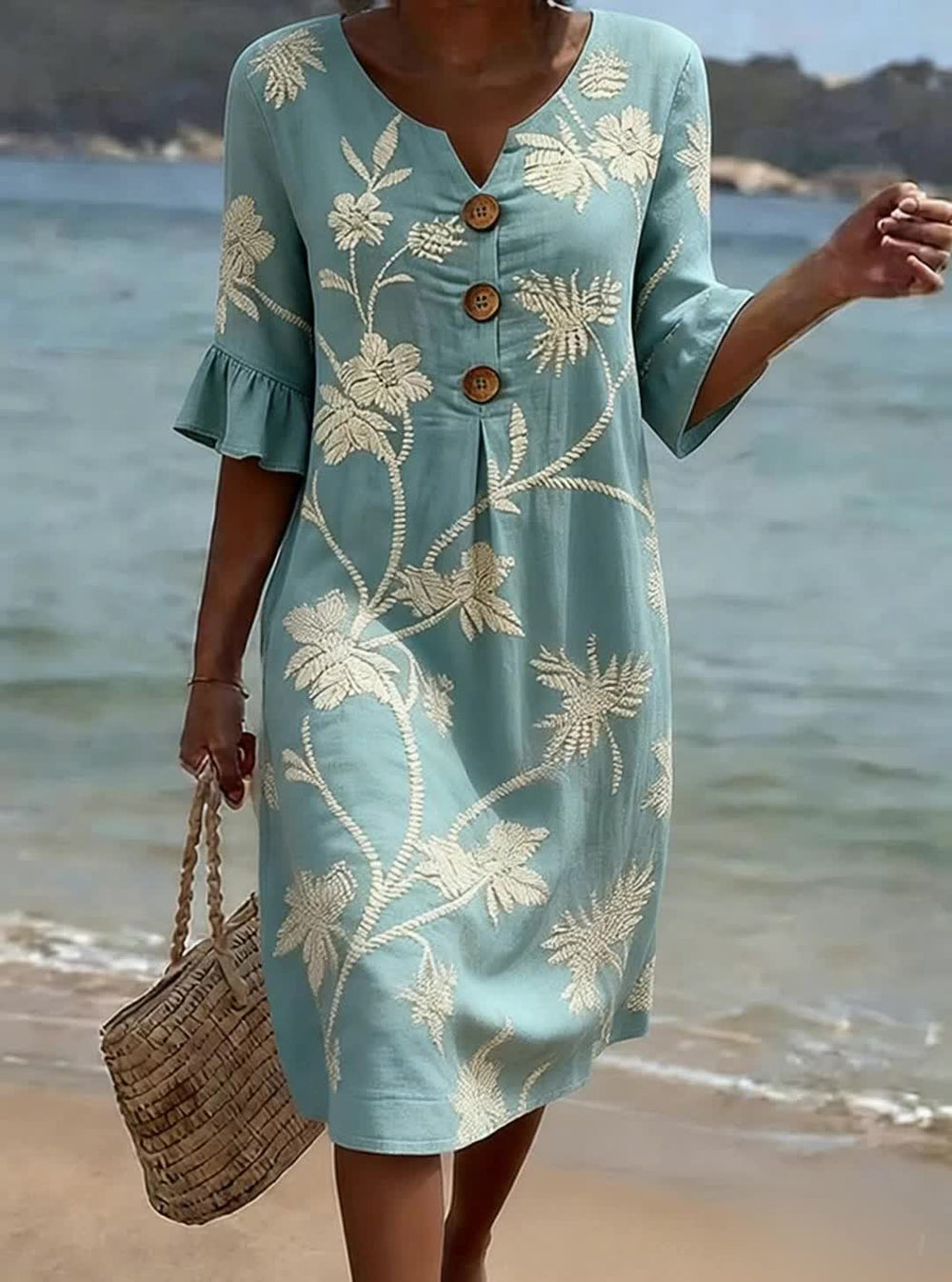 Damenkleid aus Baumwolle mit Blumenmuster – lässiges Sommerkleid mit Knöpfen