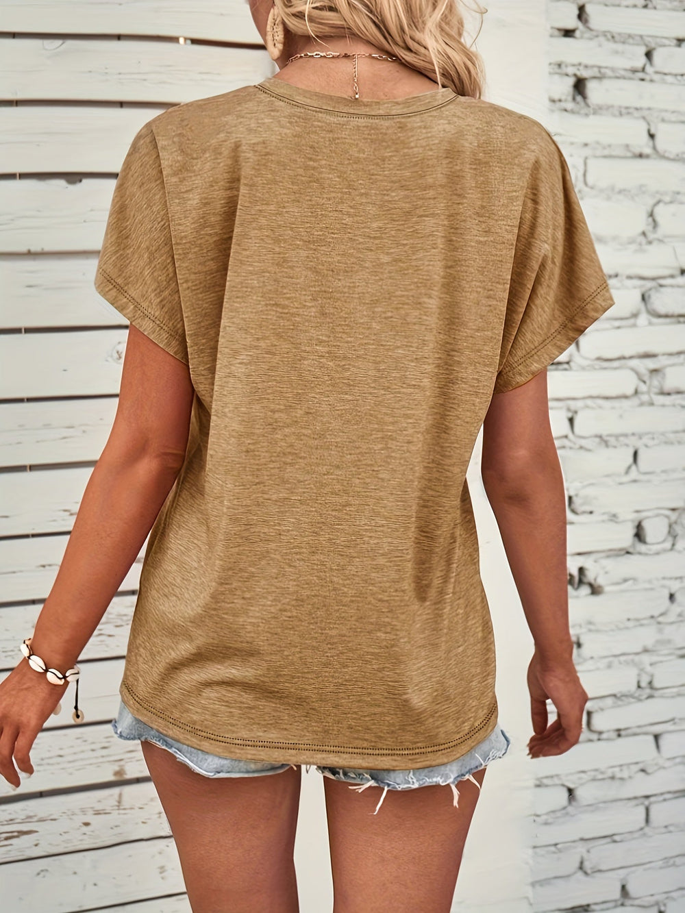 Juul | Olivgrünes T-Shirt