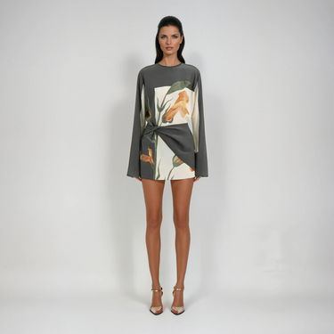 Damen Minikleid mit langen Ärmeln und Drapiertem Vorderteil