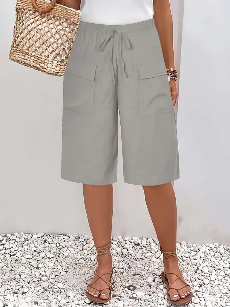 Nyla - Soft-Touch-Shorts mit Kordelzug