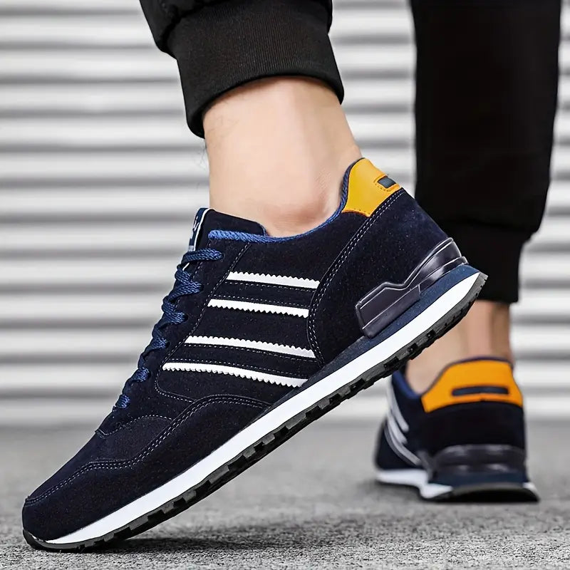 Maike | Klassische Herrensneaker – Stil trifft Komfort