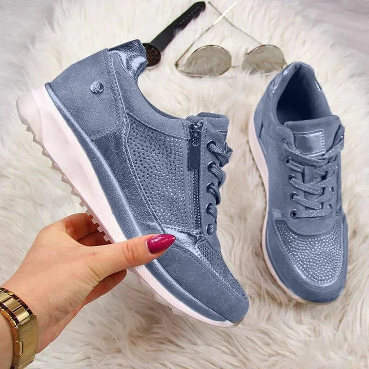 Raina - Schnür-Sneaker mit seitlichem Reißverschluss und lässiger Passform