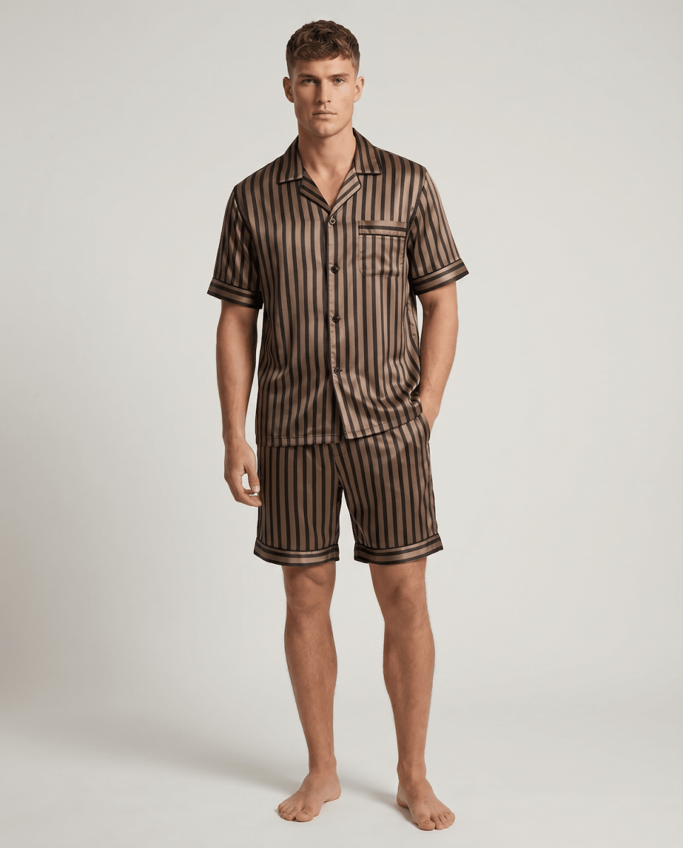 Herren Schlafanzug kurz gemustert mit Hemd und Shorts
