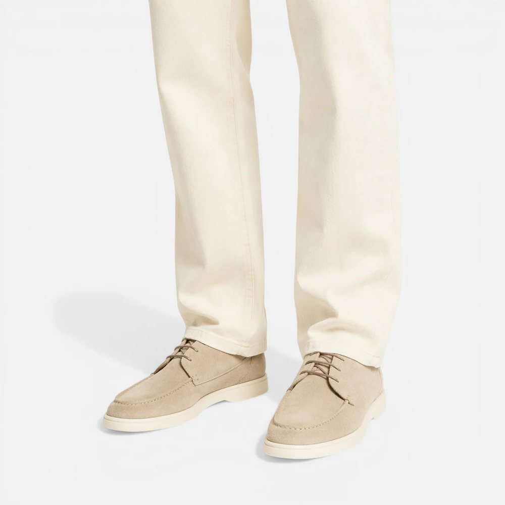Herren-Schnürschuhe mit Mokassin-Naht und flacher Sohle