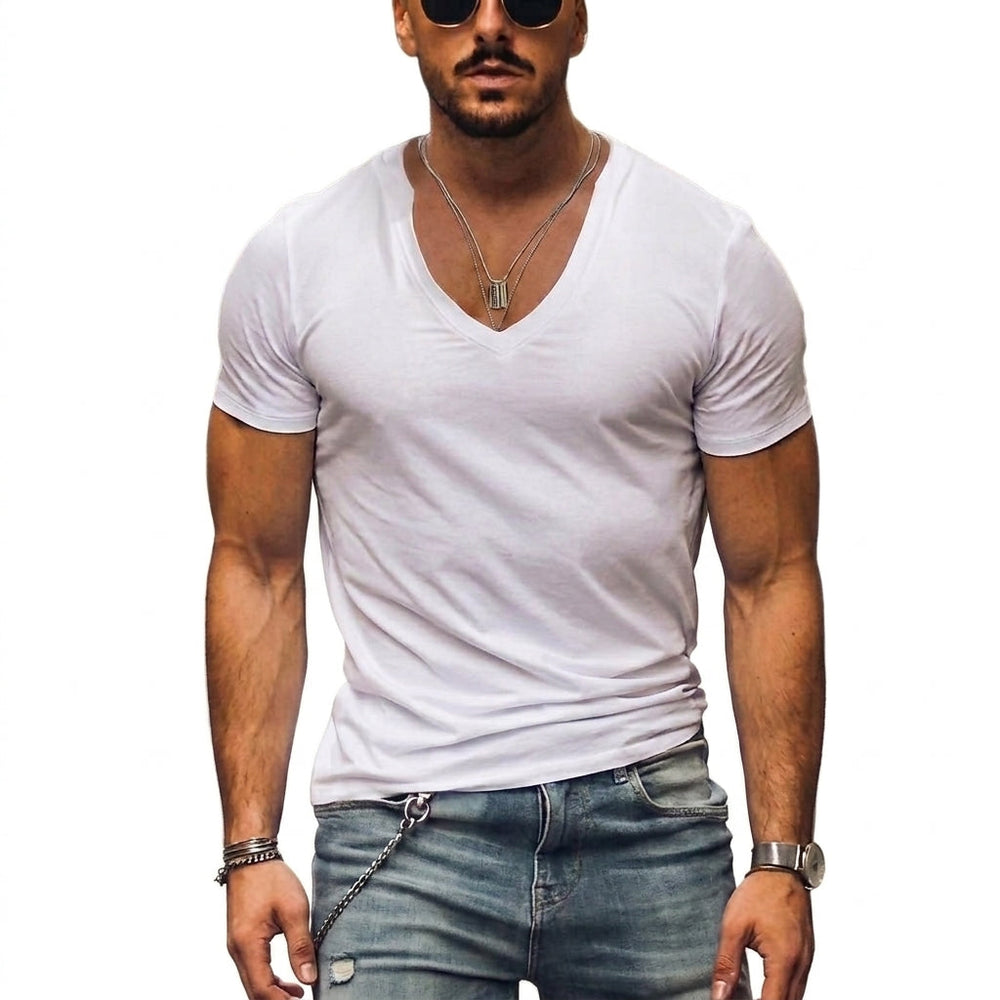 Herren-T-Shirt mit V-Ausschnitt und kurzen Ärmeln