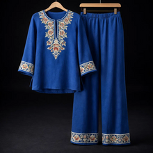 Blau