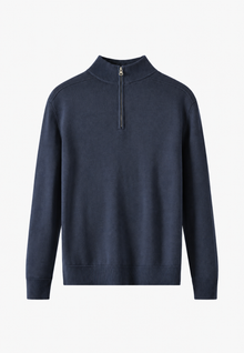 Marineblau