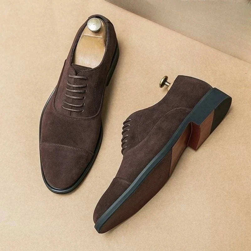 Klassischer Herren Oxford Schuhe Mit Cap-Toe