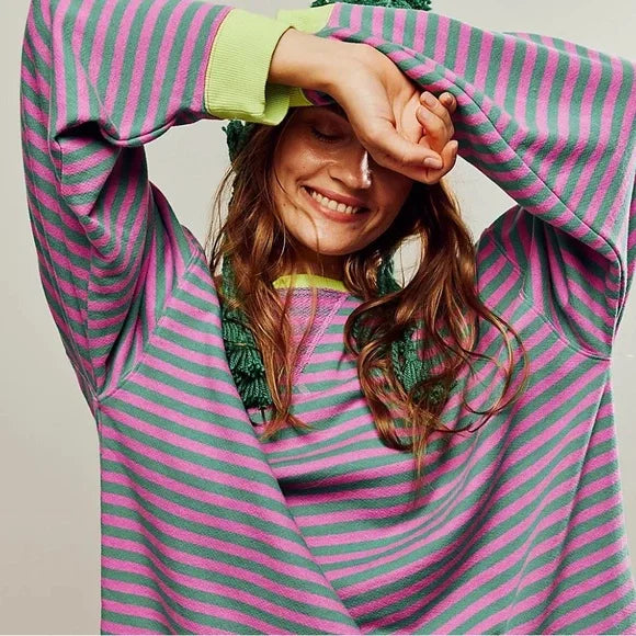 Helen Gestreifter Oversize Pullover mit Küstenflair | Grün / Rosa